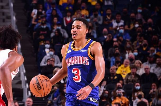 友博网站 -包含冲刺阶段体能课后;本菲卡手感冰凉备战法国杯;管理层满意;年轻球员得到机会的词条